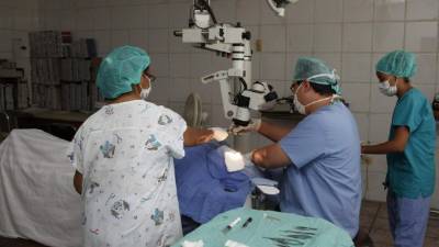 A los pacientes se les evalúa previamente, aún hay cupos.