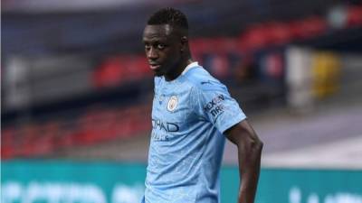 Benjamin Mendy fue suspendido por el Manchester City en cuanto se conocieron las acusaciones. Foto AFP