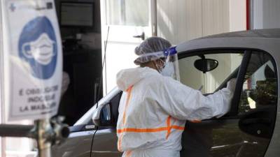 Italia acumula más de 276.000 casos de contagio y 35.534 fallecidos con coronavirus.