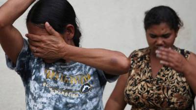 María Ávila llora la muerte de su nieta de dos años.