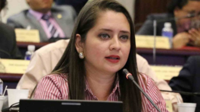 “La lealtad no entiende de excusas ni términos medios”: Scherly Arriaga