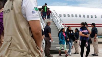 Migrantes retornados a Honduras.