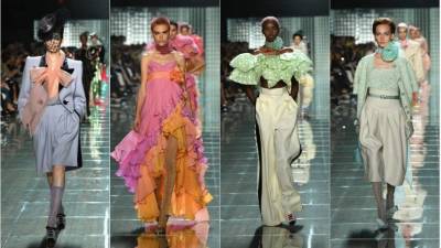 Los crop tops tejidos y pantalones a la cintura en telas brillantes integran esta fashionista colección.