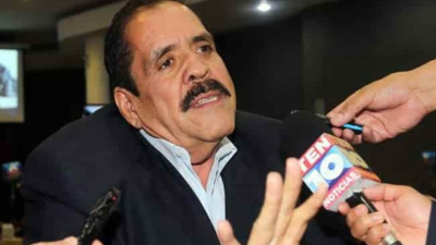 El secretario del Congreso Nacional, Carlos Zelaya.