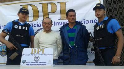 Leónidas Cruz (32) es acusado de violación especial y Armando Castillo (41) por homicidio.