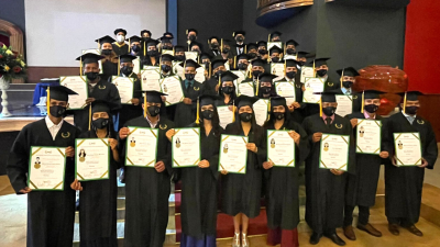 Nuevos profesionales promovidos por UTH.