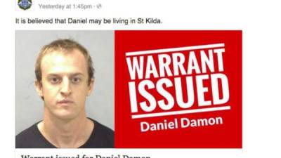 A Daniel Damon no le gustó la fotografía que la policía distribuyó para capturarlo.