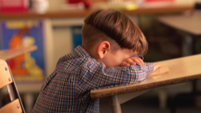 En el caso de 6° grado el informe señala que la proporción promedio de estudiantes de la región que alcanza el Nivel III es muy baja (17,4 %).