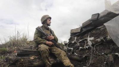 Comienzan los entrenamientos de los soldados ucranianos en el manejo de las nuevas armas.