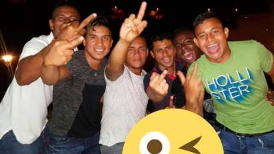 Jugadores del Olimpia han desatado la polémica en redes.