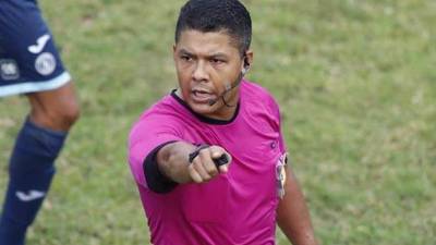 Armando Castro impartirá justicia en el clásico Olimpia vs Real España.