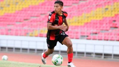 Bryan Moya atraviesa por un gran momento en el fútbol de Angola. Foto club 1 de Agosto Facebook.