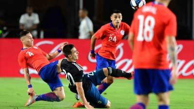 Chile sacó un empate 0-0 frente a Argentina en partido amistoso en Los Ángeles. Foto AFP