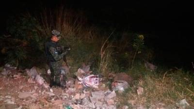 Miembros de la Policía Militar llegaron hasta el túnel y se encontraron los restos de 15 caballos y la carne ya lista.