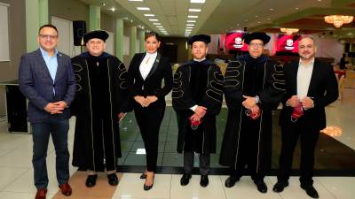 <b><span class=mln_uppercase_mln>Diego Chacón, Edgardo Enamorado, Ruth Arita, Roger E.</span></b> Valladares, José Mora y Norman Cubillas