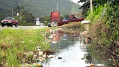 En colonia Lempira 2 carecen de alcantarillado