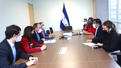 Honduras y España afinan mecanismos de preselección para hondureños que irán a trabajar a ese país europeo.