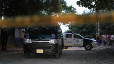 Vecinos de la colonia Montefresco se mostraron indignados ante el femicidio.