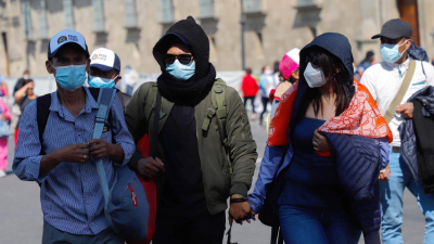 El Gobierno lo ha atribuido a la vacunación, al afirmar que es el séptimo país del mundo que ha aplicado mayor cantidad de dosis absolutas.