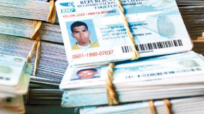 Antigua tarjeta de identidad.