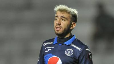 Un sector de la afición del Motagua comienza a cuestionar a Auzmendi por su bajo nivel en los clásicos ante Olimpia.