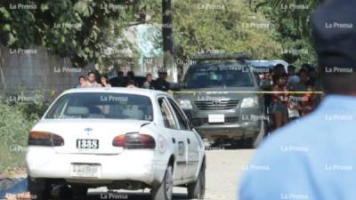 El conductor del taxi falleció en el hospital Mario Catarino Rivas.