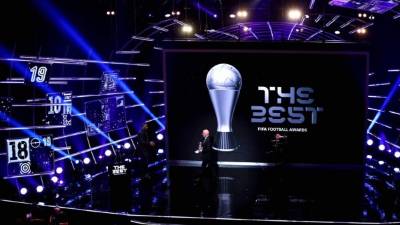 The Best 2020, que es el premio que celebra a lo mejor del año en el fútbol mundial por parte de la FIFA, será entregado en una ceremonia virtual, a diferencia de los años pasados desde su creación en el 2016, debido a la pandemia del coronavirus que está afectando al mundo entero.