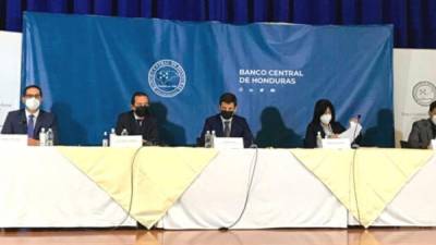 Una misión del FMI abordó la revisión en Honduras.