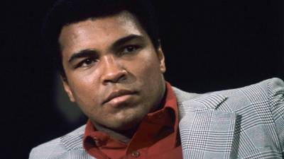 'Soy el más rápido, el más rudo y el más lindo': fue una de las frases más célebres de Mohamed Alí. Foto EFE/EPA/MANFRED REHM.