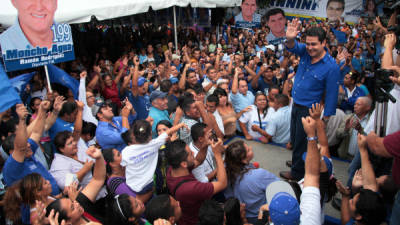 Juan O. Hernández continúa su intensa actividad política de cara a los comicios.