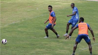 Boniek García, Luis Garrido y Maynor Figueroa entrenaron hoy a tope.