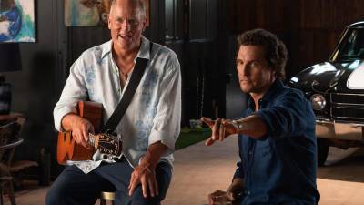 Matthew McConaughey y Woody Harrelson han decidido llevar a la ficción una historia personal y real: la posibilidad de ser hermanastros. Es la premisa de 'Brothers', la serie más destacada de septiembre, que se estrenará en Apple TV el día 23. Un mes en el que llegará la sexta temporada de una serie de culto, 'Slow Horses', la nueva entrega de 'Monster', en esta ocasión dedicada a Lizzie Borden, conocida como 'la loca del hacha', o 'Neagley', la primera serie derivada de 'Reacher'.