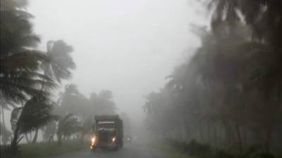 La tormenta tropical Erika dejó este jueves al menos tres muertos y cuatro desaparecidos en la isla caribeña de Dominica.