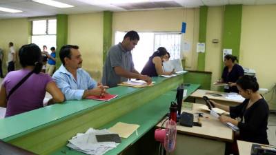 Hasta el viernes se atendió en la DEI; para trámites de vehículos deben ir al IP.