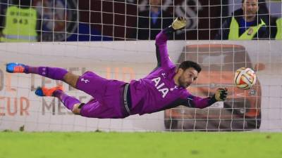 El portero del Tottenham Hotspur, Hugo Lloris, podría vestirse de blanco muy pronto.