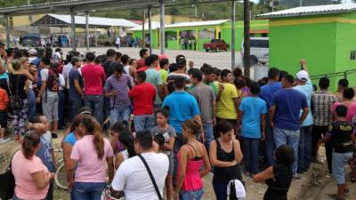Los cholomeños estaban conmocionados con la tragedia donde murieron ocho personas.