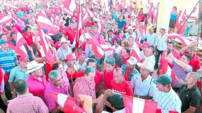 Los dirigentes y simpatizantes del PL celebraron en Nacaome el retorno de liberales.