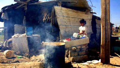 Se estima que 200 millones de personas, un tercio de la población de Latinoamérica, ha salido de la línea de pobreza, pero todavía no ha entrado en la clase media y son vulnerables a recaer en la pobreza.