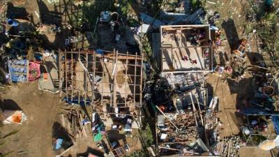 Patricia destruyó decenas de viviendas en un poblado costero del Pacífico mexicano y se disipó el sábado sin causar la catástrofe que se temía, tras ser considerado el huracán más poderoso registrado por la meteorología.
