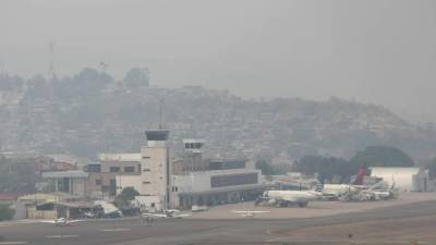 Los vuelos en el aeropuerto internacional de Toncontín en Tegucigalpa fueron suspendidos temporalmente.
