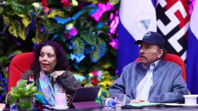 Fotografía de la vicepresidenta Rosario Murillo y el presidente Daniel Ortega.