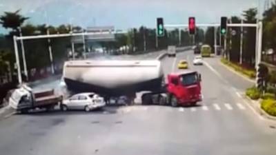 Foto captura de YouTube.