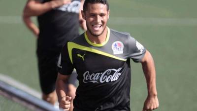 Alex López, volante del Club Deportivo Olimpia.