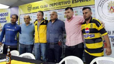 Real España ofreció una conferencia de prensa para brindar detalles de la final de este miércoles contra el Motagua. Foto Neptalí Romero