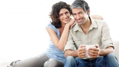 Las parejas que se ofrecen apoyo, ayuda y solidaridad mantiene una buena salud.