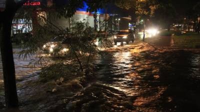 El Servicio Meteorológico Nacional adviertió que este viernes continuarán las lluvias.