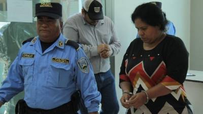 José León Castillo Zaldívar y su esposa Yessenia Asmira Uribina Cálix abusaban de la menor de acuerdo a las pruebas.