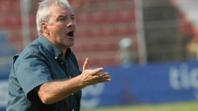 Ricardo Ortiz ya no es más el timonel del Platense.