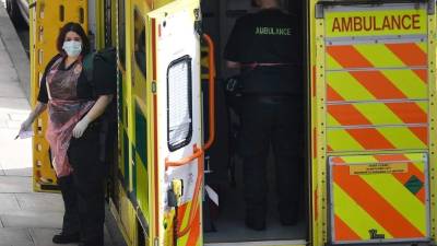 En el Reino Unido el balance de la epidemia roza los 13.000 muertos, sin contar las residencias de ancianos donde la situación es preocupante. Foto EFE