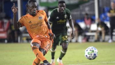 Alberth Elis es la figura en la zona ofensiva del Houston Dynamo.